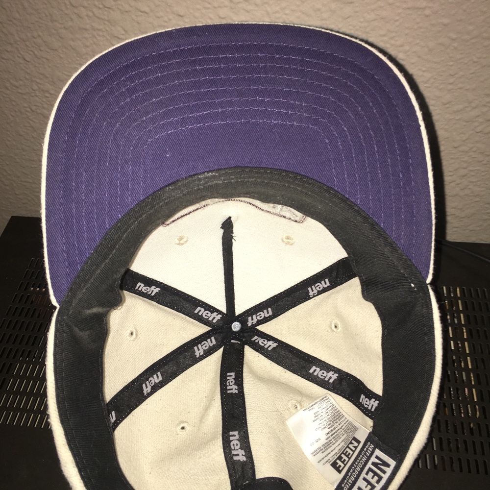 Neff hat - Picture 5 of 6